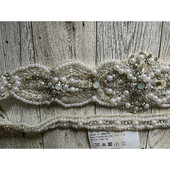 Justin Alexander Bridal Tulle Belt Crystal Embellishments 8866B Ivory/Silver 10 - Picture 3 of 7